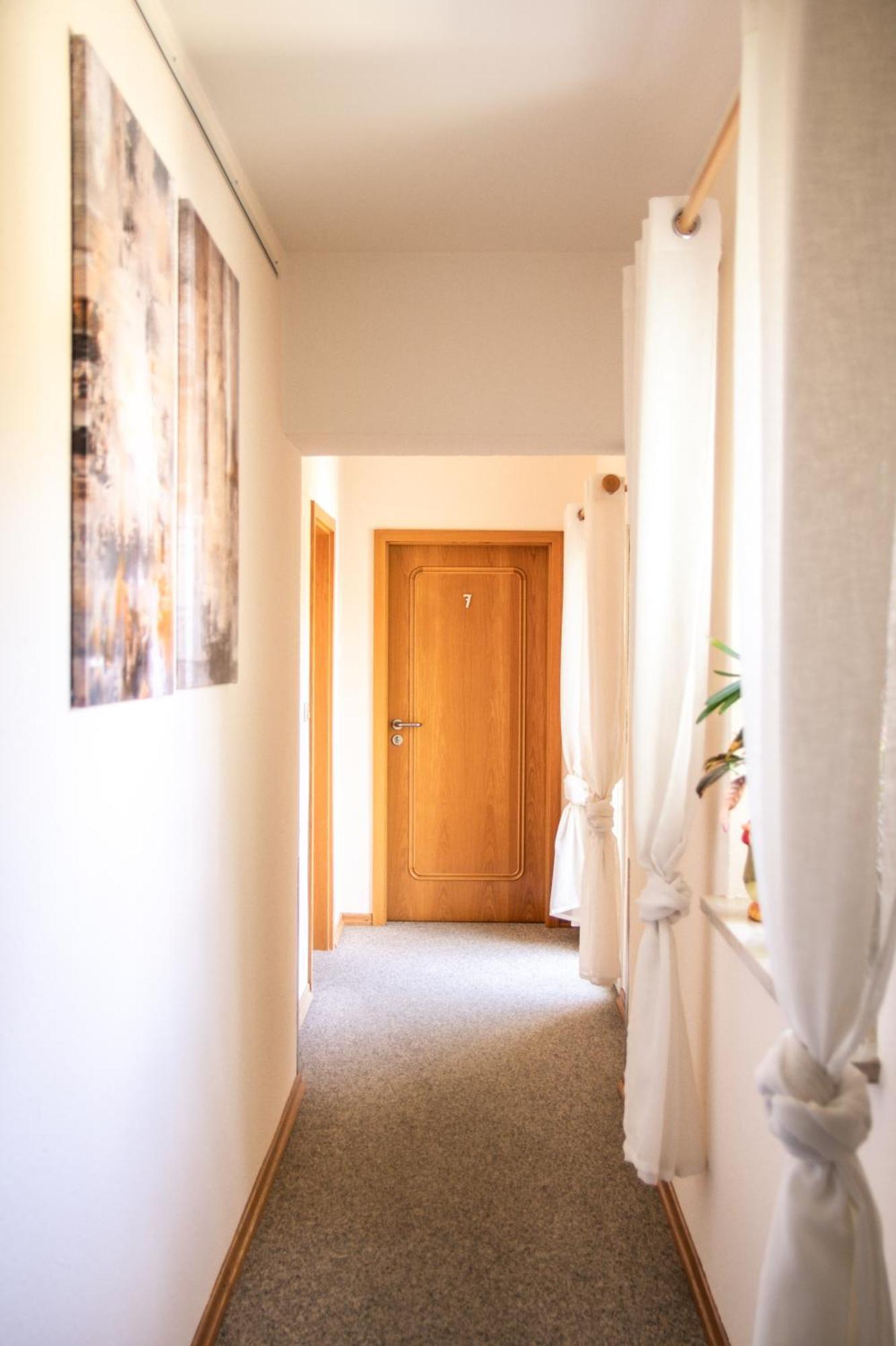 מינכן Wuermtalhof Pension & Wirtshaus מראה חיצוני תמונה